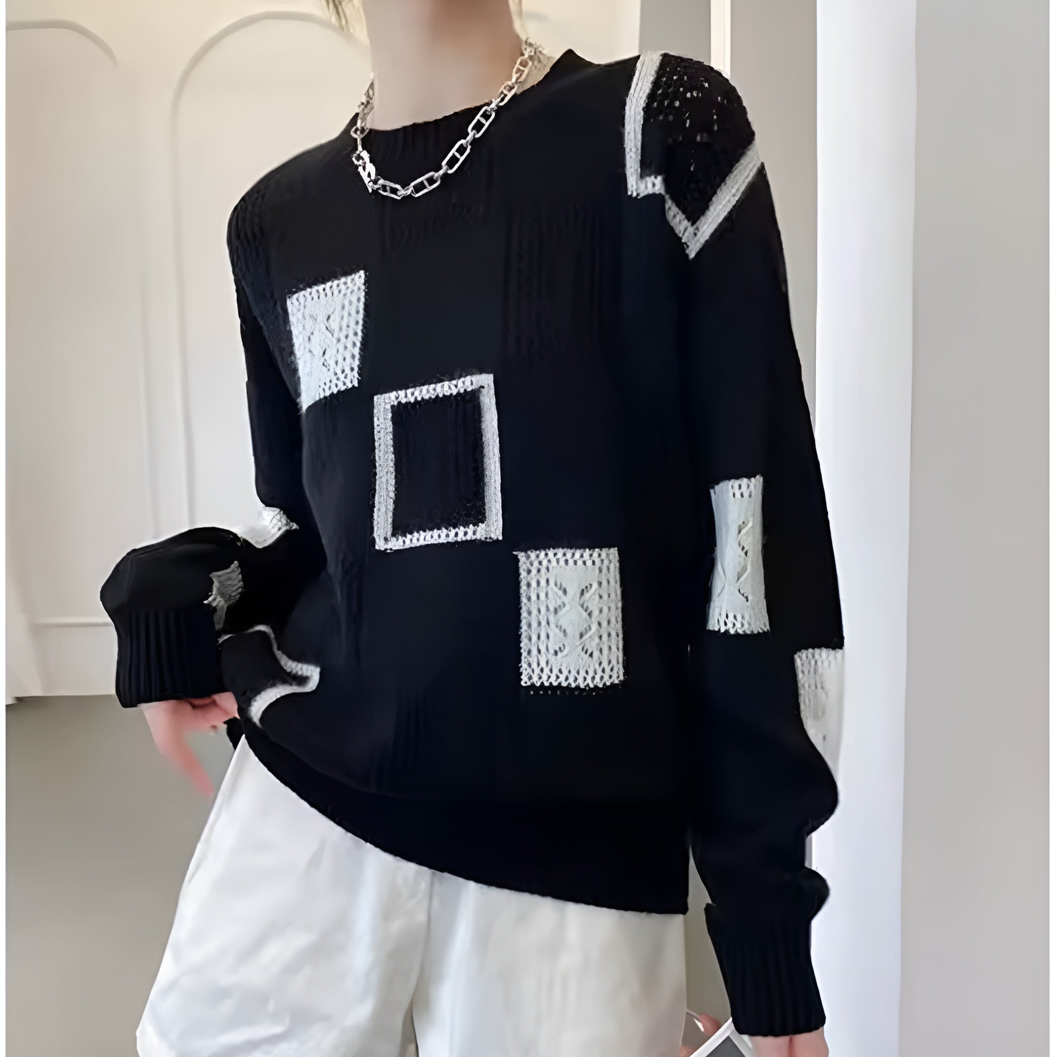 Alida - Chic Women's Sweater